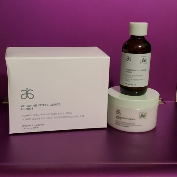 Arbonne Intelligence Genius Resurfacing Pads - Picture 1 of 3